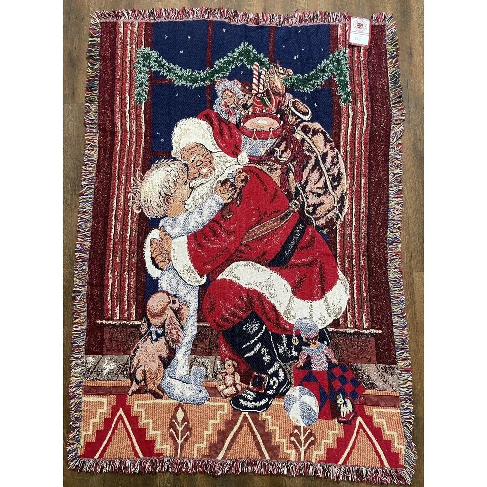 The Rug Barn Hugging Santa Throw 100% cotton Classic Christmas Blanket Jacquard